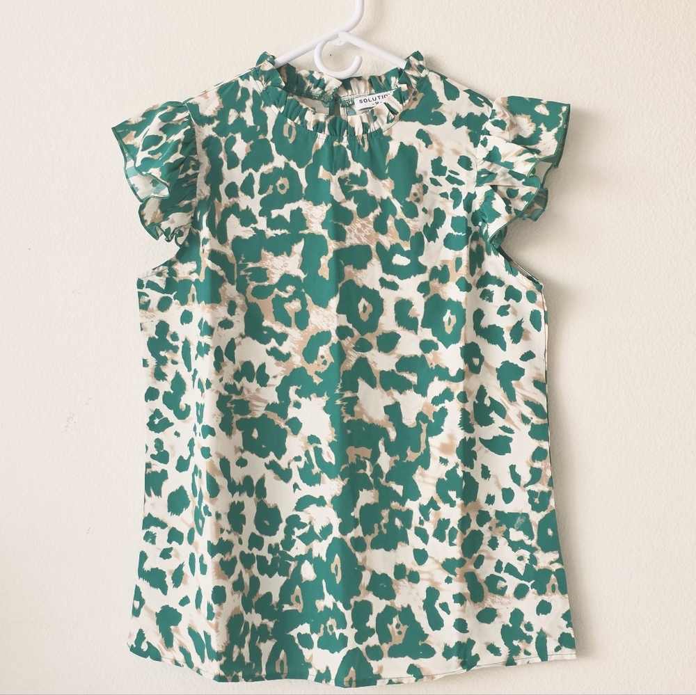 NWT Solution Green and White Blouse